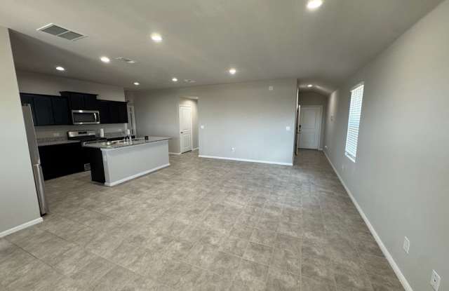 7700 Yellow Jacket Rd.