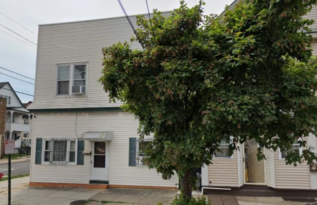 1040 Louisa St 1 - 1040 Louisa Street, Elizabeth, NJ 07201