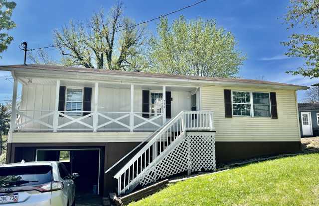 Photo of 736 Dayton Street