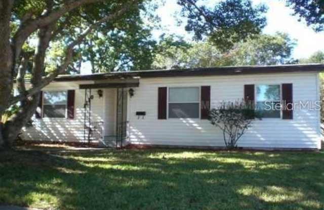 1110 TIMBERLANE TRAIL