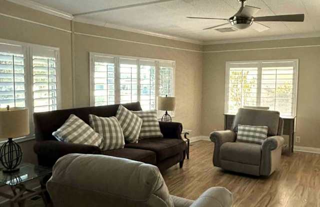 39281 Palm Greens Parkway