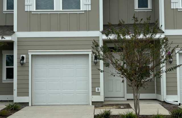 1605 Caleigh Ct