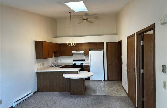 303 Micheels Lane unit: 5