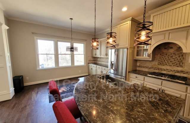 6325 Hampton Highlands Drive