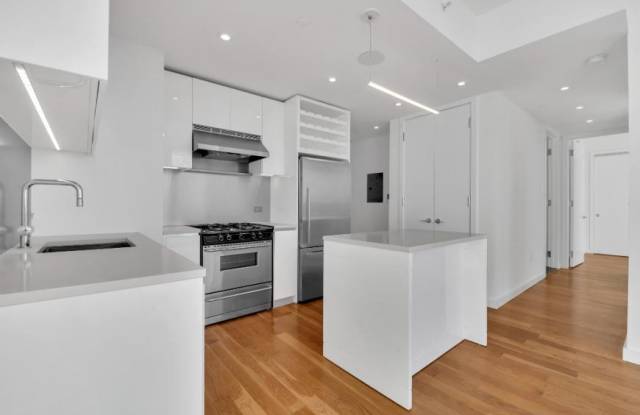 Photo of 430 Albee Square