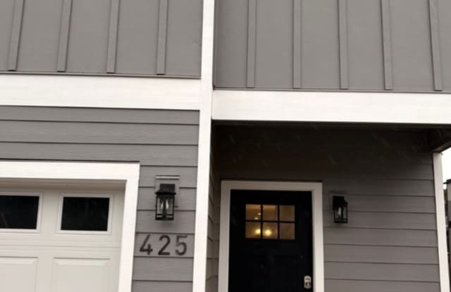 425 Southeast Inlet Avenue