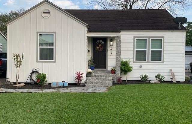 Photo of 443 Indiana Avenue