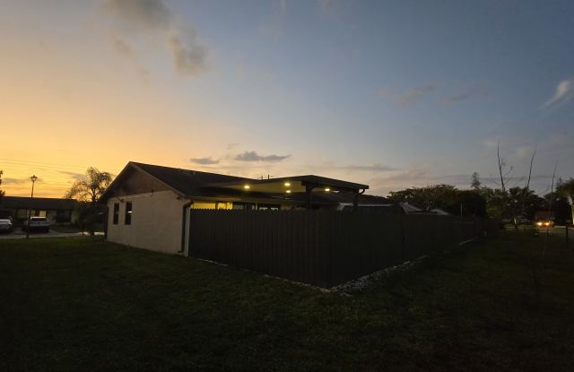 4737 Southwest 135th Place