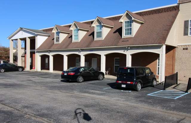 1 bedroom convenience to Greenbriar Parkway and Toyota/Mazda! photos photos