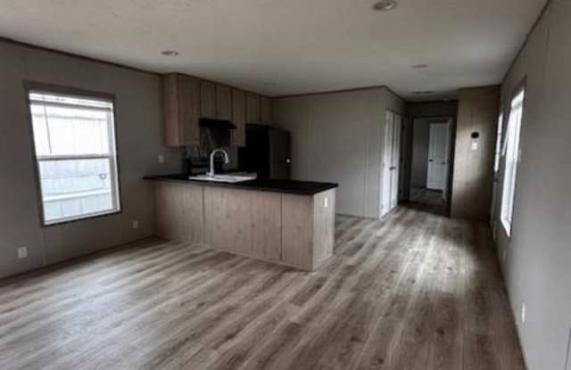 7803 St Andrews Church Rd.