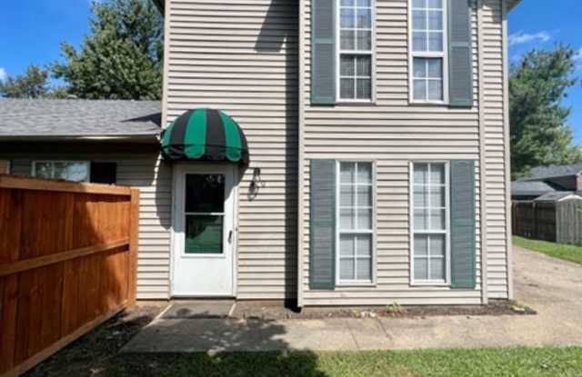 Photo of 2 Bed/1.5 Bath Towhome on Cul-De-Sac, *Backyard Privacy Fence*