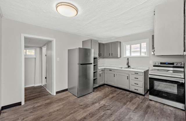 Photo of Charming 1 bedroom home in Baldwin available June 1!