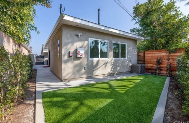 522 N Maplewood Street - 522 North Maplewood Street, Orange, CA 92867