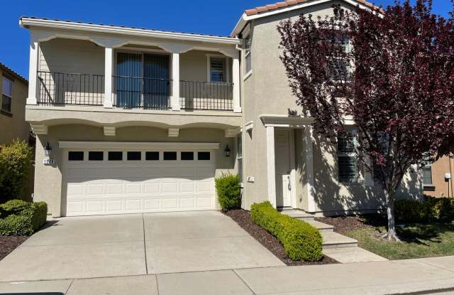 Welcome to this Charming Home in Folsom - 1528 Guzzetti Way, Folsom, CA 95630