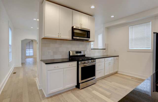 Renovated Single Family 2BR+2Bonus Rm/2.5BA Home in the Heart of Waverly