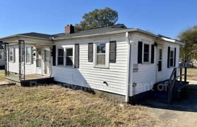 1606 West Blue Ridge Drive