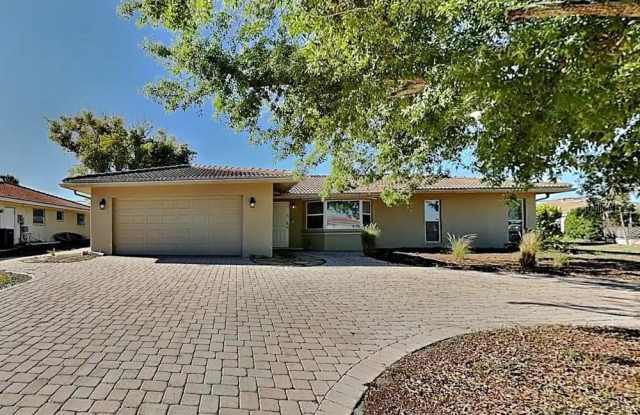 122 VAN DYCK DRIVE