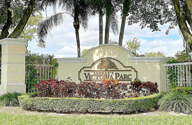 14530 SW 156th Ave - 14530 Southwest 156th Avenue, Country Walk, FL 33196