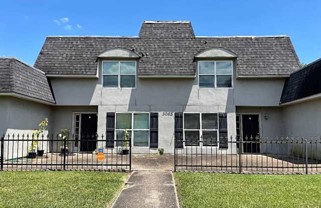 3065 Willow Place C, Beaumont TX 77707