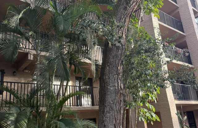 1540 Riverside Drive unit: 12