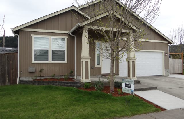 1791 South 58TH - 1791 South 58th Street, Springfield, OR 97478