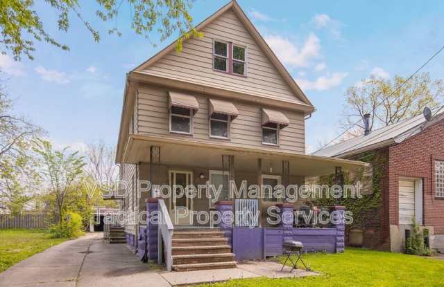 3651 E 55 St