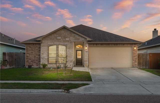 3818 Pennine Way