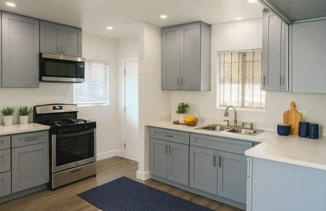 Photo of ***$500 OFF 1ST MONTH*** SPACIOUS 3 BEDROOM 1 BATHROOM REMODELED HOME WITH GARAGE AND ADDITIONAL PARKING!!!!