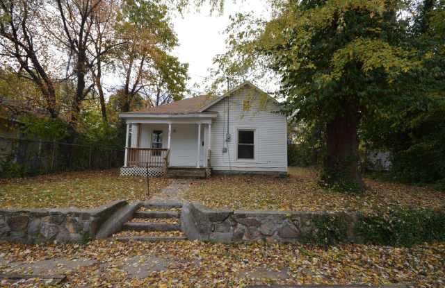 Rent this 2 Bedroom 1 bathroom Home