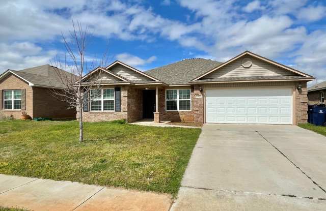 Beautiful 4 bed Bedroom Home in Mustang Schools! - 8413 Southwest 50th Street, Oklahoma City, OK 73179