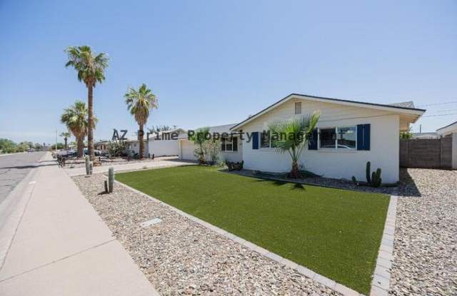 6637 East Wilshire Drive