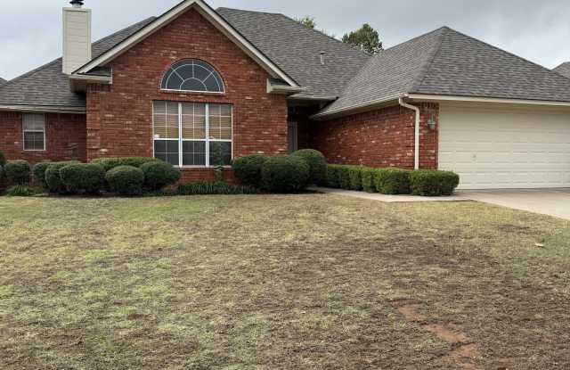 Photo of 6914 Northwest Surreywood Place