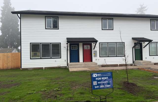 Photo of Brand new 3 bedroom 3 full bath townhouse in Thurston!