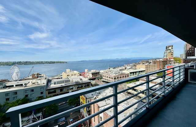 Stunning Condo with Views of the iconic great wheel and Puget Sound! photos photos