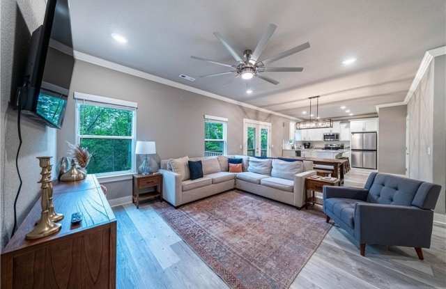 17 Pimlico  DR