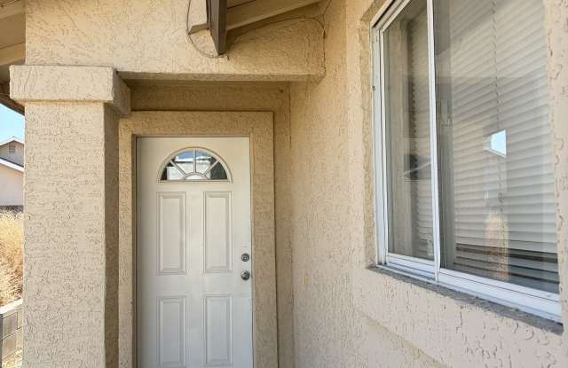 Photo of 2028 Gates Avenue - 2Unit B