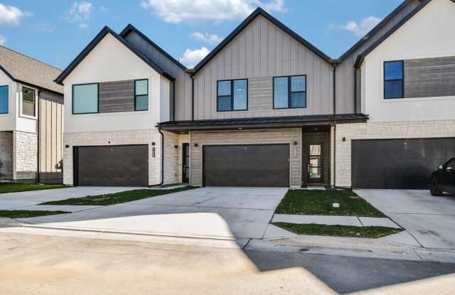 590 Old Mill Rd