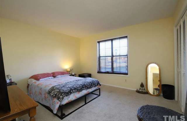 Room in 2 Bedroom Home at Chimney Ridge Pl