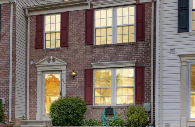 577 Macintosh Circle