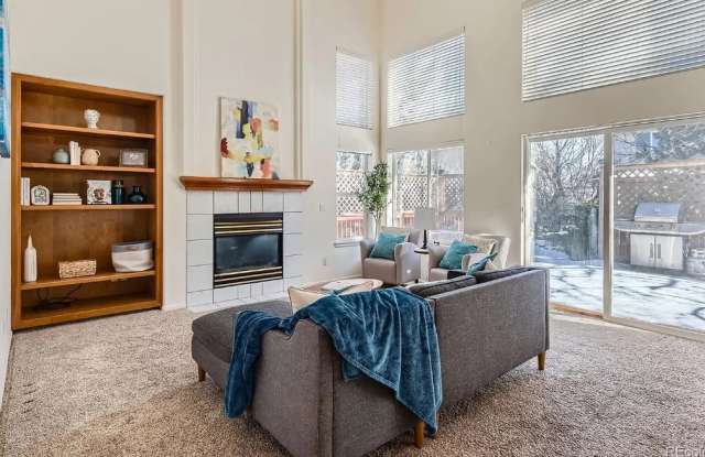 2645 South Kline Circle