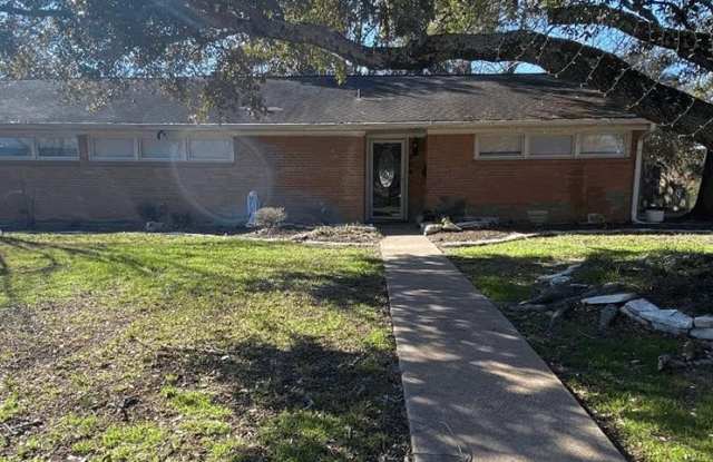 204 Redmond Drive