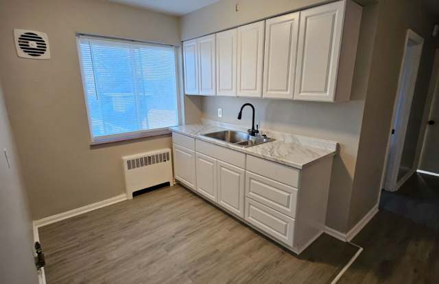 Photo of 254 Ohio Avenue - 3