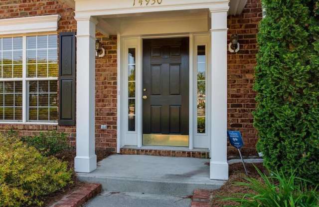 14930 Ballantyne Village Way