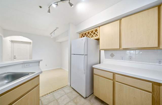 823 Camargo WayUnit 104