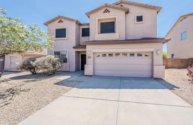 Housing Vouchers Accepted! 4 Bed / 3.5 Bath with 3-Car Garage