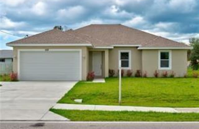 1133 SW Trafalgar PKY - 1133 Trafalgar Parkway, Cape Coral, FL 33991