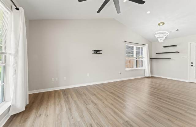 18544 Perkins Oak Rd