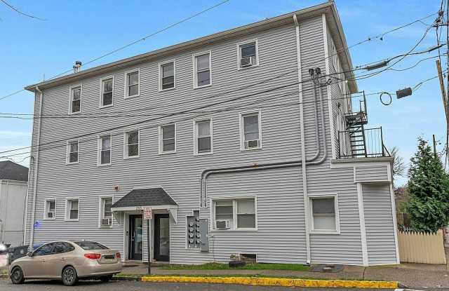 Photo of 255 LAFAYETTE PL