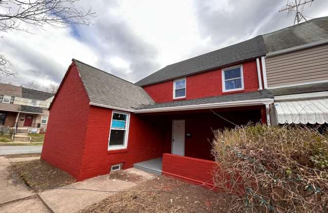 1127 WHITE STREET