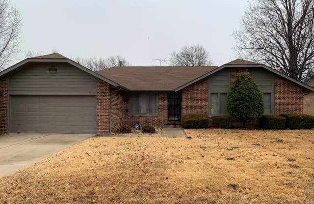 1603 E. Woodgate St - 1603 East Woodgate Street, Springfield, MO 65804